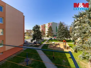 Prodej bytu 3+1, Pohořelice, nám. Svobody, 72 m2