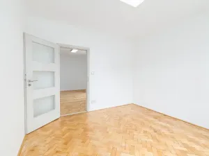 Prodej bytu 3+1, Veselí nad Lužnicí, Pod Markem, 62 m2