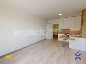Pronájem bytu 1+kk, Zlín, Nad Stráněmi, 34 m2
