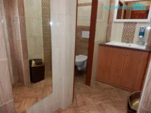 Pronájem restaurace, Praha - Letňany, Malkovského, 206 m2