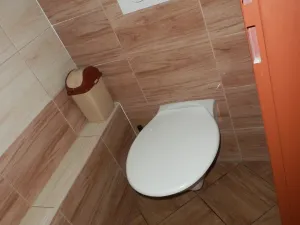 Pronájem restaurace, Praha - Letňany, Malkovského, 206 m2