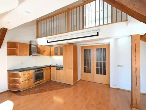 Pronájem bytu 3+kk, Praha - Žižkov, Baranova, 87 m2