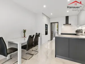 Prodej bytu 4+kk, Česká Kamenice, 5. května, 78 m2