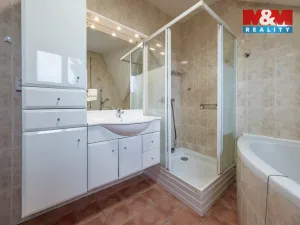 Pronájem rodinného domu, Říčany, Želivská, 232 m2