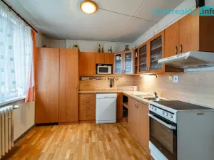 Prodej bytu 3+1, Chodský Újezd, 78 m2