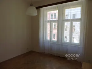 Pronájem bytu 3+kk, Praha - Vinohrady, Budečská, 80 m2