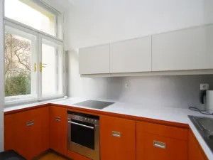 Pronájem bytu 2+kk, Praha - Vinohrady, Korunní, 60 m2