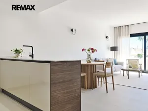 Prodej bytu 3+kk, Torrevieja, Španělsko, Calle Celindo, 102 m2