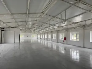 Pronájem skladu, Ostrov, 330 m2