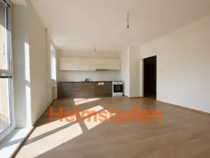 Pronájem bytu 2+kk, Ostrava - Poruba, Opavská, 58 m2