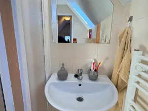 Pronájem pokoje, Praha - Suchdol, Nad dolíky, 18 m2