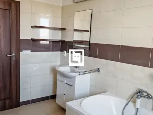 Pronájem bytu 2+kk, Olomouc, Novosadský dvůr, 58 m2