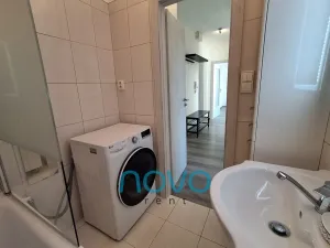 Pronájem bytu 2+1, Praha - Letňany, Tupolevova, 53 m2