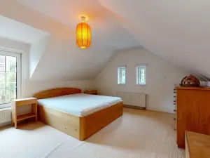 Pronájem rodinného domu, Praha - Hostivař, Mezi potoky, 200 m2