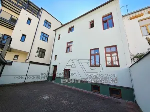 Pronájem bytu 2+1, České Budějovice, Pražská tř., 72 m2