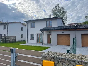 Prodej rodinného domu, Ostrava, Zastavěná, 200 m2