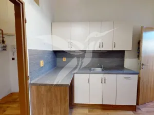 Pronájem bytu 2+1, Plzeň, Stehlíkova, 52 m2