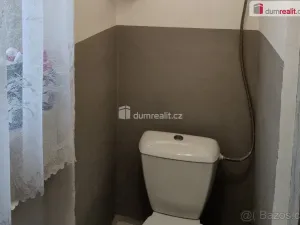 Prodej bytu 2+1, Cheb, Valdštejnova, 68 m2