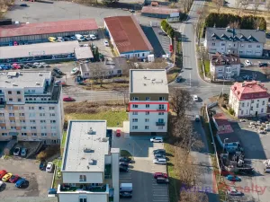 Pronájem bytu 3+kk, Karlovy Vary, Dubová, 83 m2