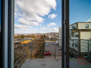 Pronájem bytu 3+kk, Karlovy Vary, Dubová, 83 m2