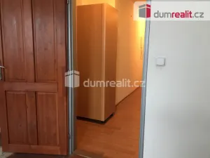 Pronájem bytu 3+kk, Praha - Kobylisy, Zenklova, 50 m2