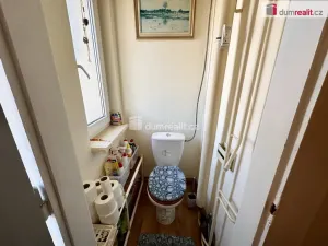 Prodej bytu 2+1, Ostrov, Hlavní třída, 75 m2