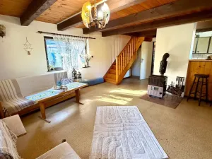 Prodej rodinného domu, Pomezí nad Ohří - Hraničná, 95 m2