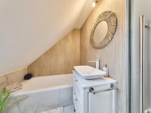 Prodej rodinného domu, Jaroměř - Josefov, Rumunská, 150 m2