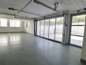 Pronájem garáže, Havlíčkův Brod, Stromovka, 24 m2