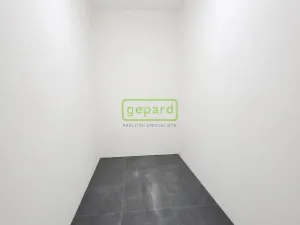Prodej bytu 3+1, Liberec, Dobiášova, 82 m2