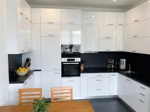 Prodej bytu 3+1, Liberec, Dobiášova, 84 m2