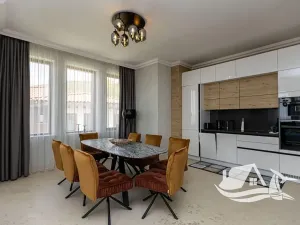 Prodej rodinného domu, Sveti Vlas, Bulharsko, 200 m2