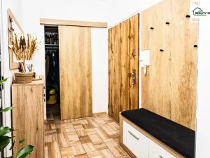 Prodej bytu 2+1, Cheb, Obětí nacismu, 57 m2