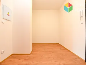 Pronájem bytu 1+kk, Beroun - Beroun-Město, Nepilova, 36 m2