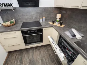 Pronájem bytu 2+kk, Litvínov - Horní Litvínov, Podkrušnohorská, 38 m2