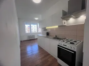 Pronájem bytu 2+1, České Budějovice - České Budějovice 3, Pražská tř., 63 m2