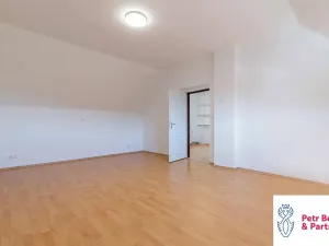 Pronájem rodinného domu, Krakovec, 160 m2