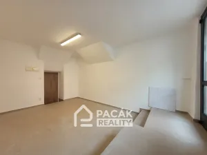 Prodej obchodního prostoru, Přerov, Sušilova, 28 m2