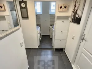 Pronájem bytu 2+1, Praha - Záběhlice, Záběhlická, 43 m2