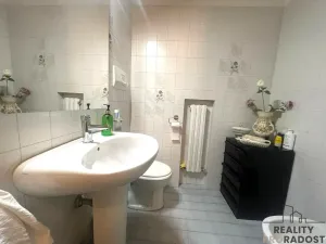 Prodej bytu 3+kk, Via Silio Italico,Villa Rosa,Itálie, 65 m2