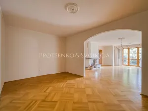 Prodej kanceláře, Vestec, Průběžná, 427 m2
