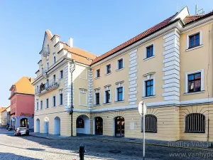 Prodej bytu 4+1, Žatec, náměstí Svobody, 114 m2