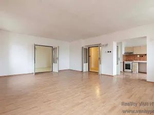 Prodej bytu 3+1, Žatec, náměstí Svobody, 101 m2