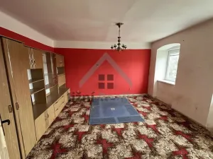 Prodej bytu 2+1, Uherčice, 98 m2