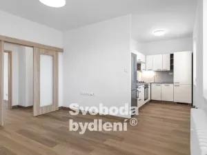 Pronájem bytu 3+kk, Praha - Ruzyně, Stochovská, 62 m2