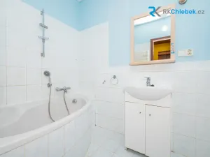 Prodej bytu 3+1, Paskov, Fučíkova, 71 m2