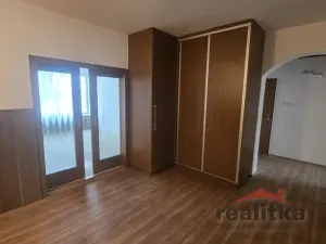 Pronájem bytu 3+1, Opava - Předměstí, Dostojevského, 120 m2