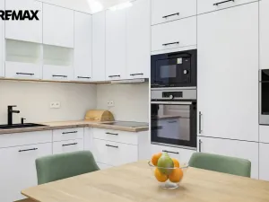 Prodej bytu 5+kk, Karlovy Vary, Sadová, 193 m2