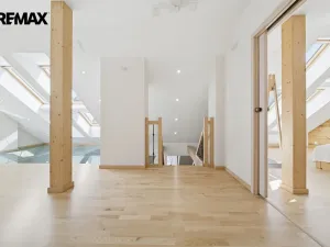 Prodej bytu 5+kk, Karlovy Vary, Sadová, 193 m2