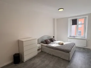 Pronájem bytu 2+kk, Opava, Otická, 50 m2